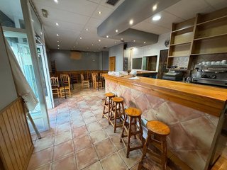 Bar en alquiler en Pacífico en Madrid