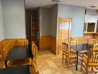 Bar en alquiler en Pacífico en Madrid