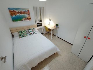 Piso en venta en Polígono Cartuja – La Paz en Granada