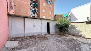 Local comercial en venta en Casco Histórico de Vallecas en Madrid