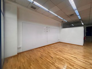 Local comercial en alquiler en Universidad en Ciudad Real