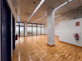 Local comercial en alquiler en Universidad en Ciudad Real