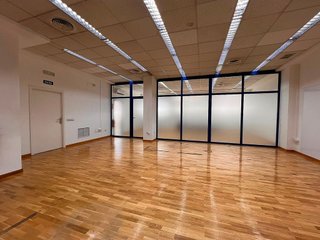 Local comercial en alquiler en Universidad en Ciudad Real