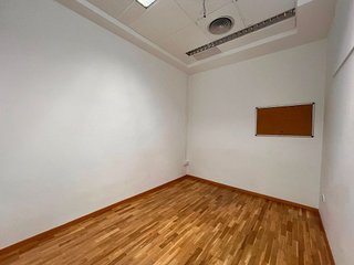Local comercial en alquiler en Universidad en Ciudad Real
