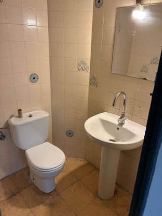 Local comercial en alquiler en Santo Domingo y San Martín  en Huesca