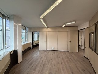 Oficina en alquiler en La Maternitat i Sant Ramon en Barcelona