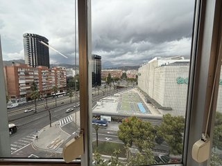 Oficina en alquiler en La Maternitat i Sant Ramon en Barcelona