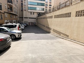 Garaje en venta en Campoamor en Alicante