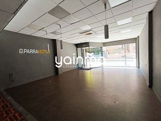 Local comercial en alquiler en Renfe - Bulevar 1º y 2º Fase en Jaén