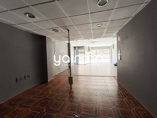 Local comercial en alquiler en Renfe - Bulevar 1º y 2º Fase en Jaén
