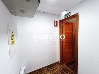 Local comercial en alquiler en Renfe - Bulevar 1º y 2º Fase en Jaén