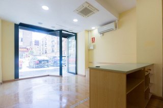 Local comercial en alquiler en Campanar en Valencia