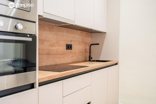 Piso en venta en Camino de Ronda - Rosaleda en Granada