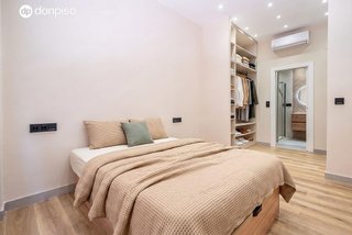 Piso en venta en Camino de Ronda - Rosaleda en Granada