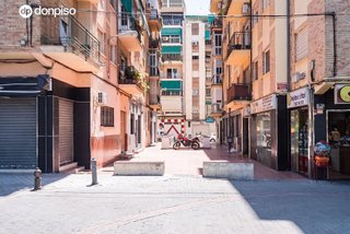 Piso en venta en Camino de Ronda - Rosaleda en Granada
