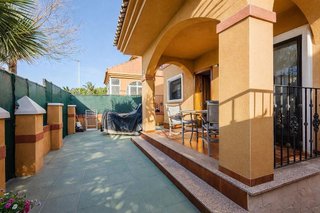 Chalet en venta en Nueva Torrevieja - Aguas Nuevas en Torrevieja