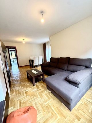 Piso en alquiler en Viesques en Gijón