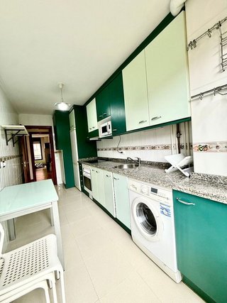 Piso en alquiler en Viesques en Gijón