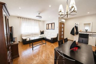 Casa adosada en venta en Tomelloso