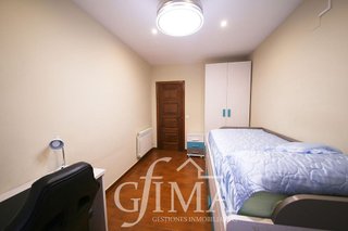 Casa adosada en venta en Tomelloso