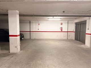 Garaje en venta en Nueva Andalucía en Almería
