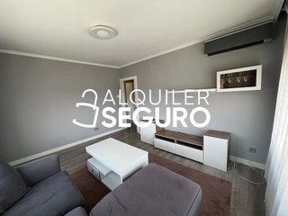 Piso en alquiler en Las Tablas en Madrid