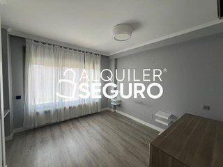 Piso en alquiler en Las Tablas en Madrid