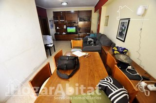 Piso en venta en Ciutat Jardí en Valencia