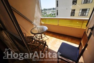 Piso en venta en Ciutat Jardí en Valencia
