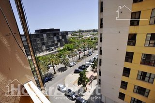 Piso en venta en Ciutat Jardí en Valencia