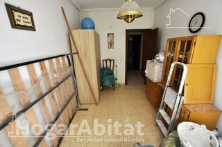 Piso en venta en Ciutat Jardí en Valencia