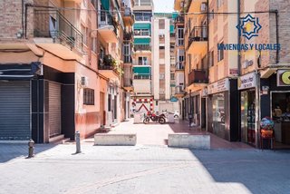 Piso en venta en Camino de Ronda - Rosaleda en Granada