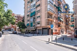 Piso en venta en Camino de Ronda - Rosaleda en Granada
