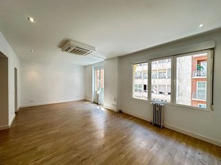 Piso en alquiler en Recoletos en Madrid