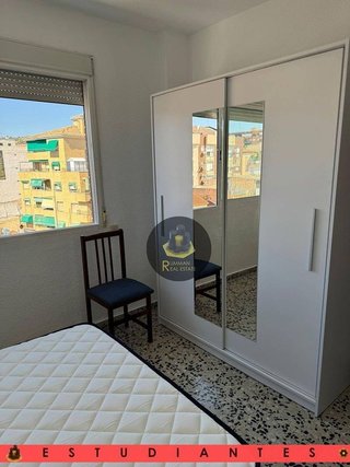 Piso en alquiler en Barrio de Zaidín en Granada
