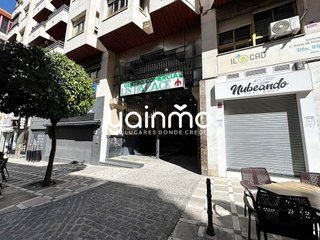 Local comercial en alquiler en Avda de Madrid - Pº de la Estación en Jaén