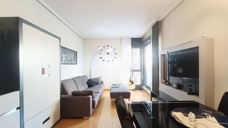 Ático en alquiler en Legazpi en Madrid
