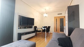 Ático en alquiler en Legazpi en Madrid