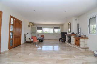 Chalet en venta en Las Bayas en Elche