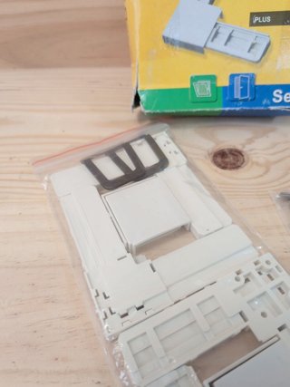 Esquineros Schellenberg 70104 PLUS Blanco Pack 4