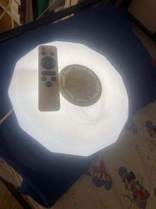 Plafoniera LED Bluetooth con Cassa