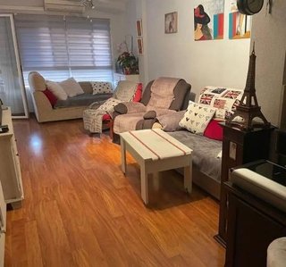 Piso en venta en Tómbola en Alicante
