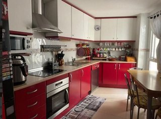 Piso en venta en Tómbola en Alicante