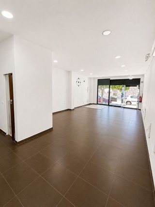 Local comercial en alquiler en Núcleo Urbano en Chiclana de la Frontera