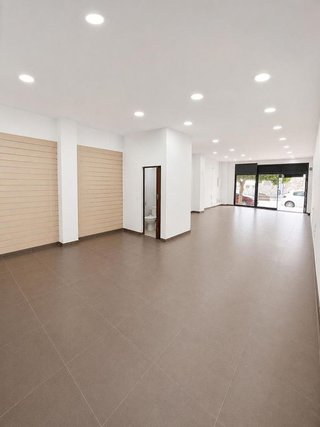 Local comercial en alquiler en Núcleo Urbano en Chiclana de la Frontera
