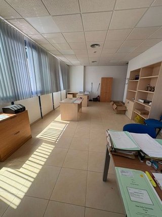 Oficina en venta en San Jerónimo - La Bachillera en Sevilla