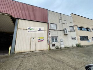 Nave industrial en alquiler en Puebla de Alfindén (La)