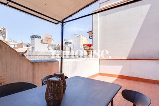 Ático en alquiler en Vila de Gràcia en Barcelona
