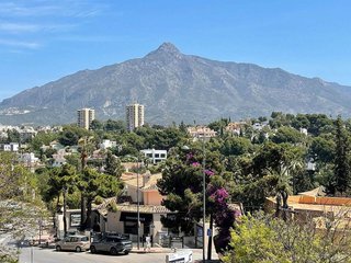 Piso en alquiler en Nueva Andalucía centro en Marbella