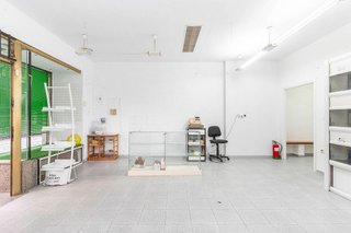 Local comercial en venta en San Pedro - Siana en Mieres